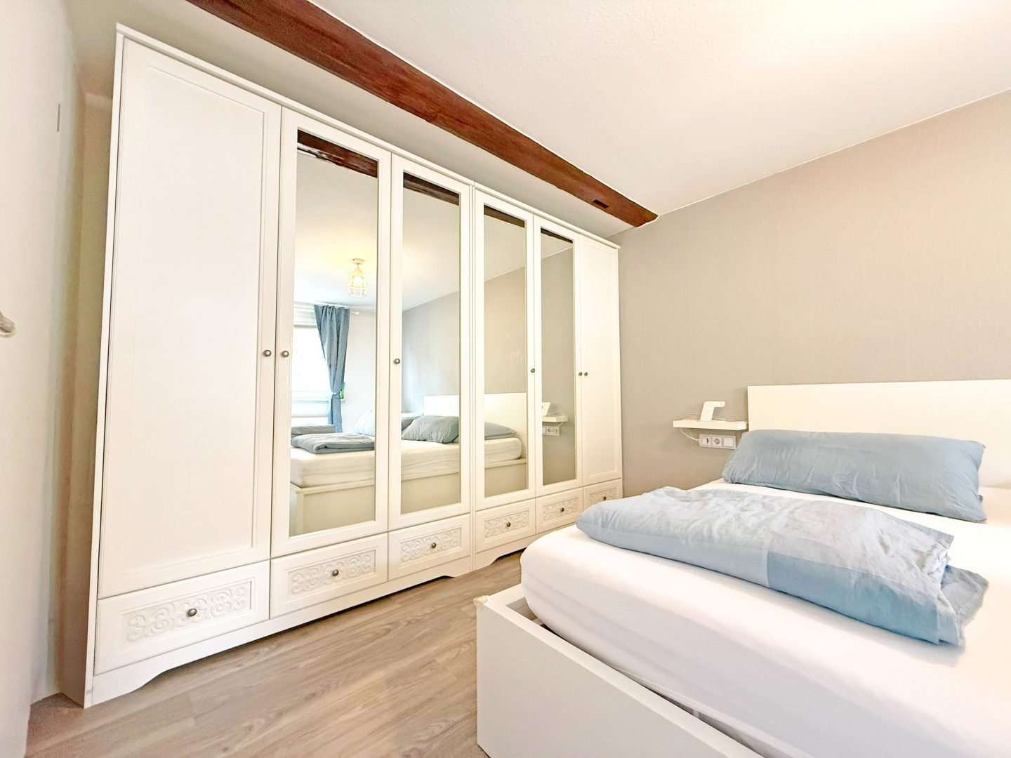 Zimmer 1